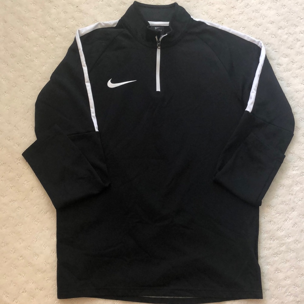 Men’s Nike 1/4 Zip Sweatshirt